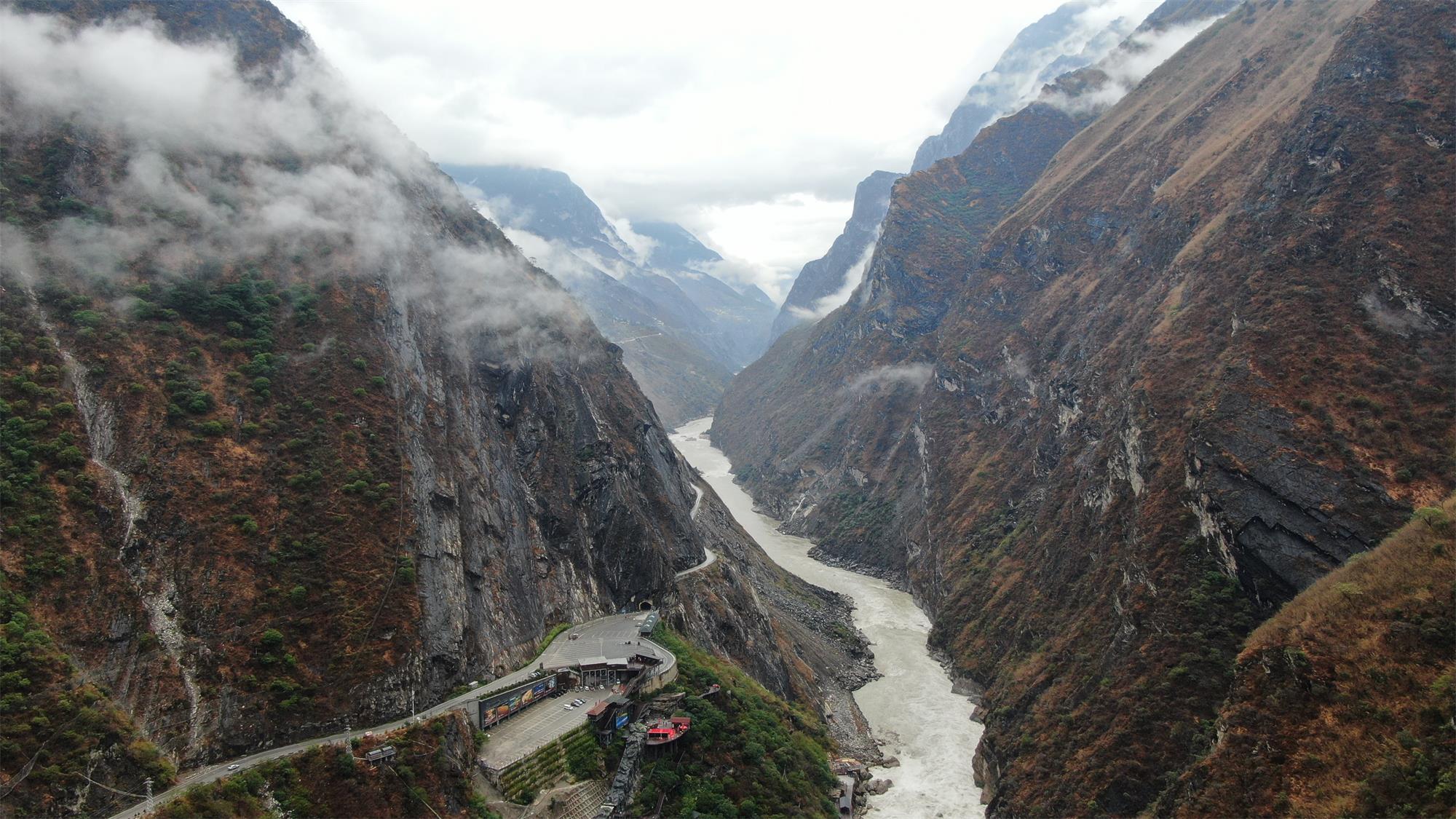 虎跳峡_看图王.jpg